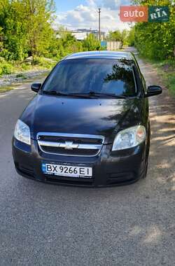 Седан Chevrolet Aveo 2006 в Нових Петрівцях