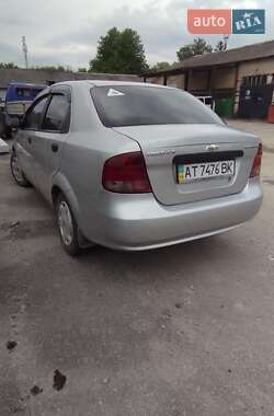 Седан Chevrolet Aveo 2004 в 