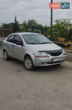 Седан Chevrolet Aveo 2004 в 