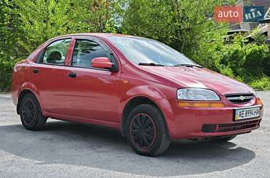 Седан Chevrolet Aveo 2004 в Дніпрі