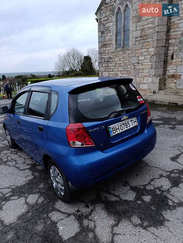 Хэтчбек Chevrolet Aveo 2005 в Харькове