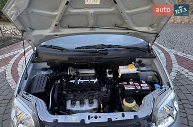 Седан Chevrolet Aveo 2007 в 