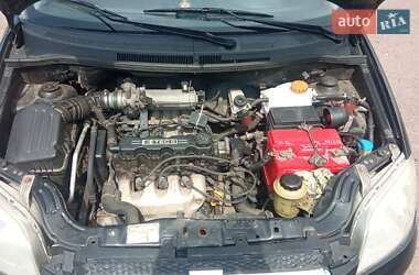 Седан Chevrolet Aveo 2006 в 