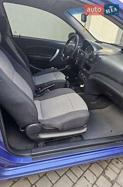 Хэтчбек Chevrolet Aveo 2008 в 