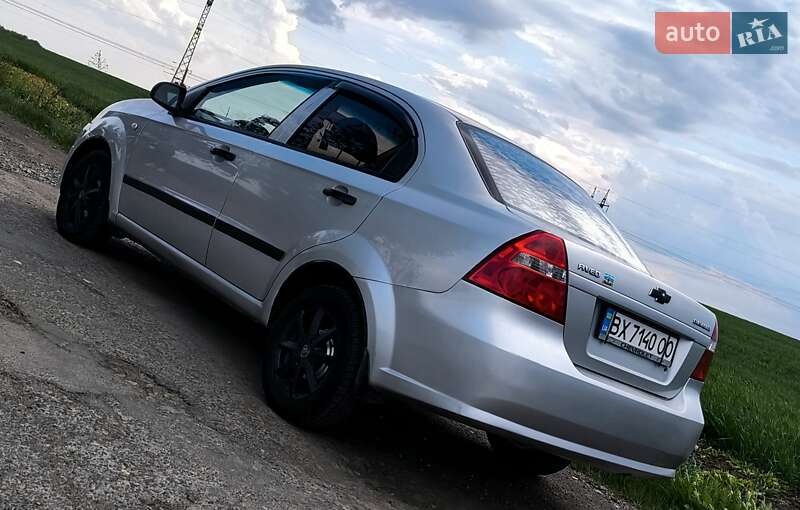 Седан Chevrolet Aveo 2007 в Хмельницком