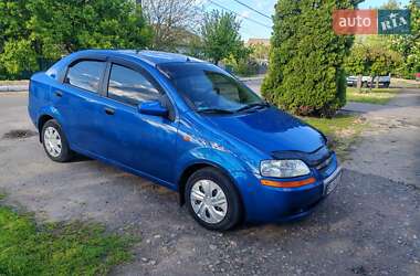 Седан Chevrolet Aveo 2005 в Хороле