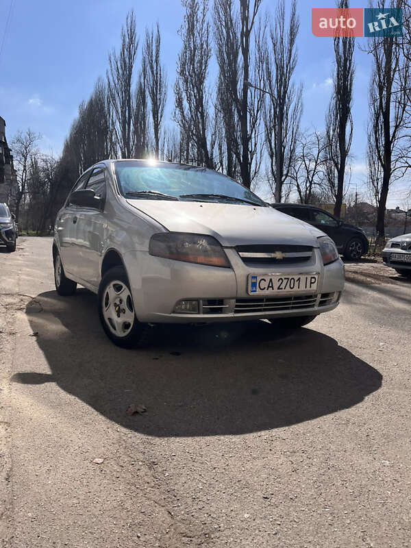 Седан Chevrolet Aveo 2005 в 