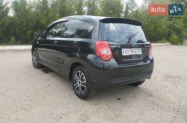 Хэтчбек Chevrolet Aveo 2008 в 