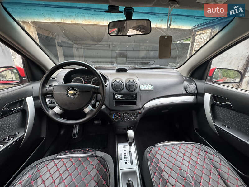 Седан Chevrolet Aveo 2010 в 