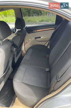 Седан Chevrolet Aveo 2008 в 