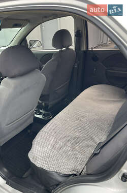 Седан Chevrolet Aveo 2005 в 