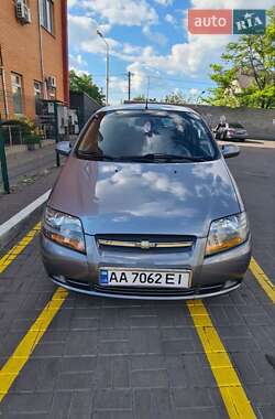 Хэтчбек Chevrolet Aveo 2008 в Киеве