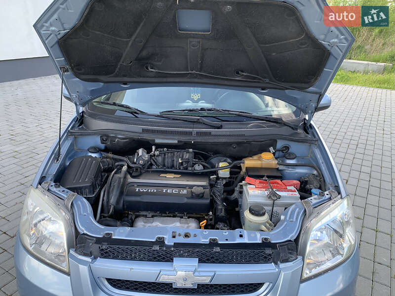 Седан Chevrolet Aveo 2007 в Тернополі