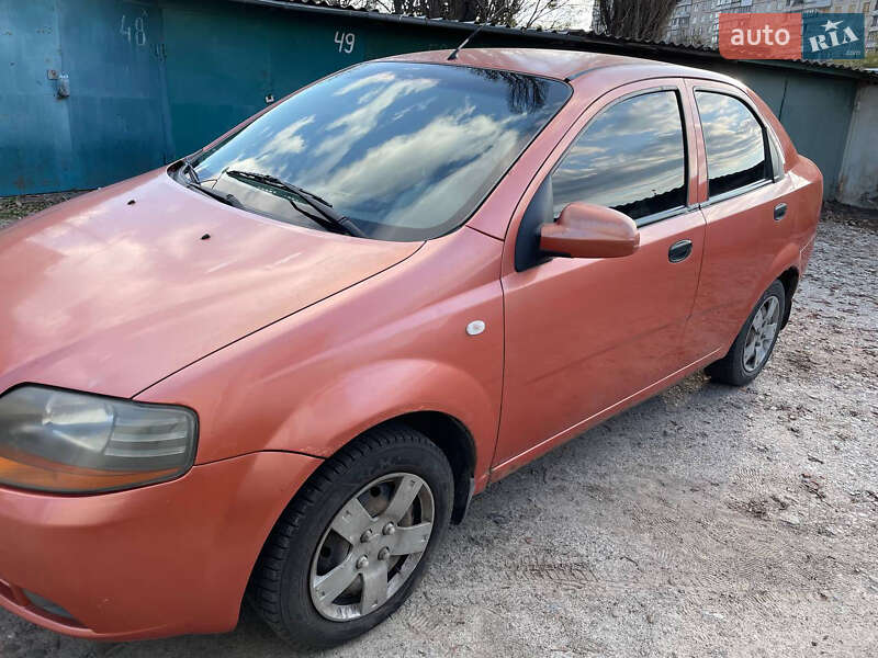 Седан Chevrolet Aveo 2006 в 