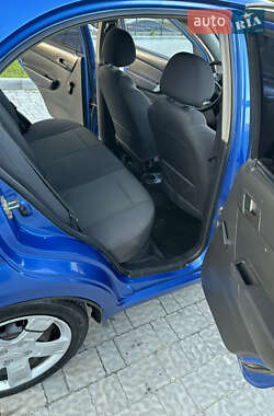 Седан Chevrolet Aveo 2007 в 