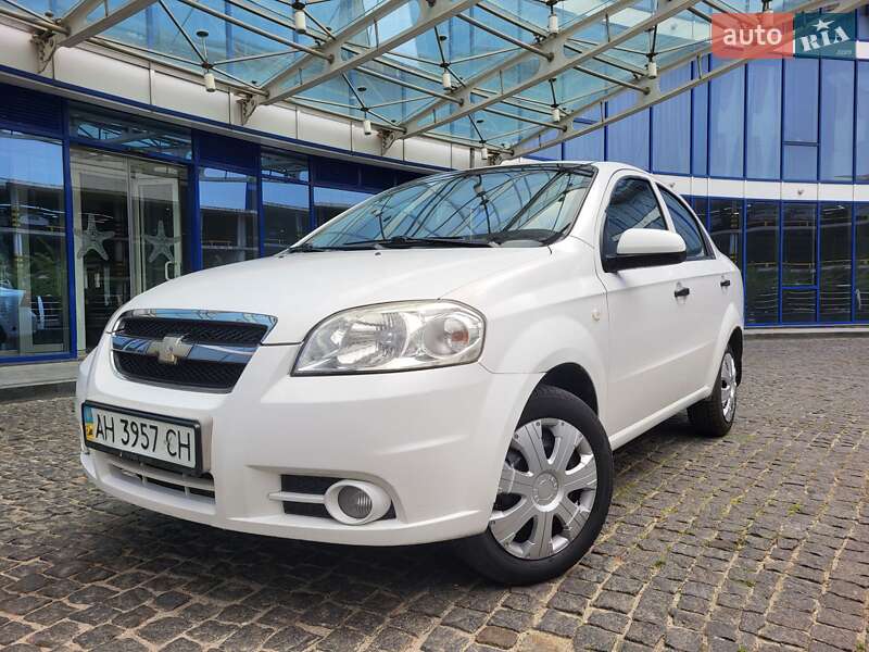 Седан Chevrolet Aveo 2007 в Одессе
