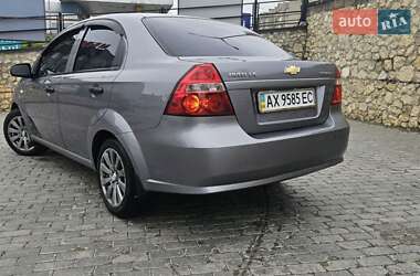 Седан Chevrolet Aveo 2011 в 