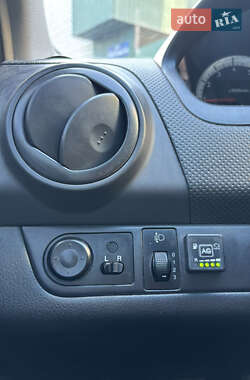 Седан Chevrolet Aveo 2008 в 