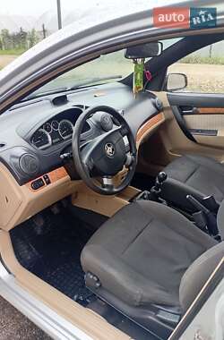 Седан Chevrolet Aveo 2008 в 