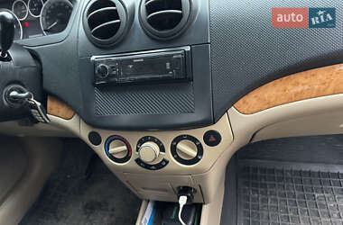 Седан Chevrolet Aveo 2008 в 