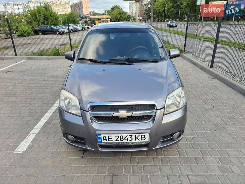 Седан Chevrolet Aveo 2007 в Днепре