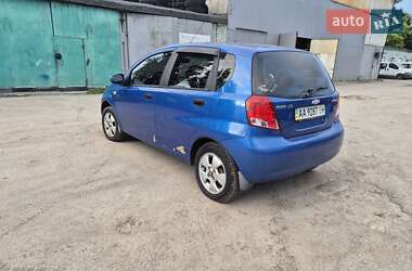 Хэтчбек Chevrolet Aveo 2007 в 