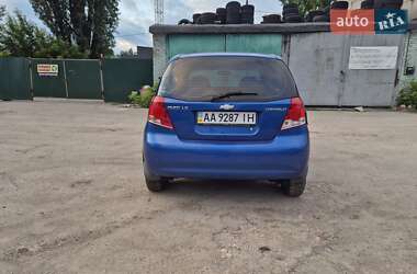 Хэтчбек Chevrolet Aveo 2007 в 