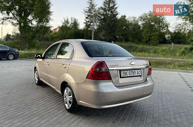 Седан Chevrolet Aveo 2008 в 