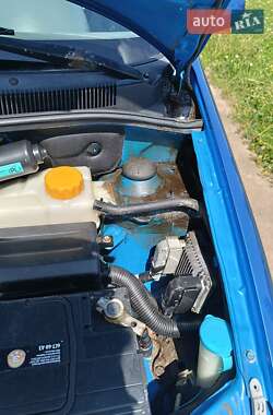 Седан Chevrolet Aveo 2005 в 