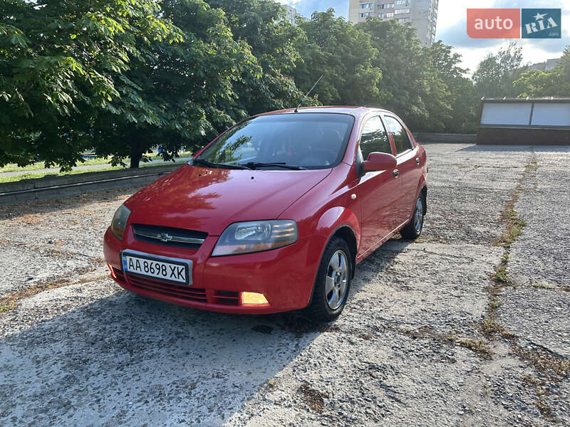 Седан Chevrolet Aveo 2006 в Миколаєві