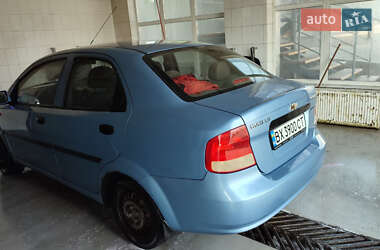Седан Chevrolet Aveo 2004 в 