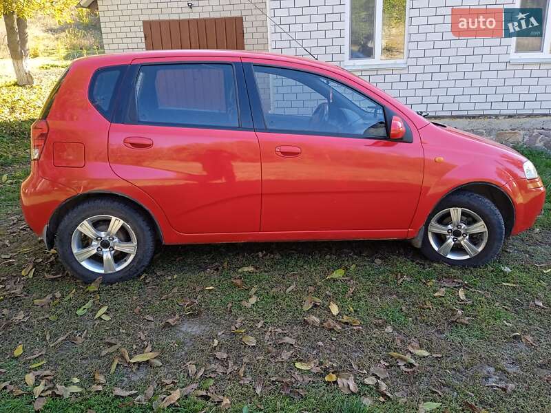 Хетчбек Chevrolet Aveo 2005 в Погребище