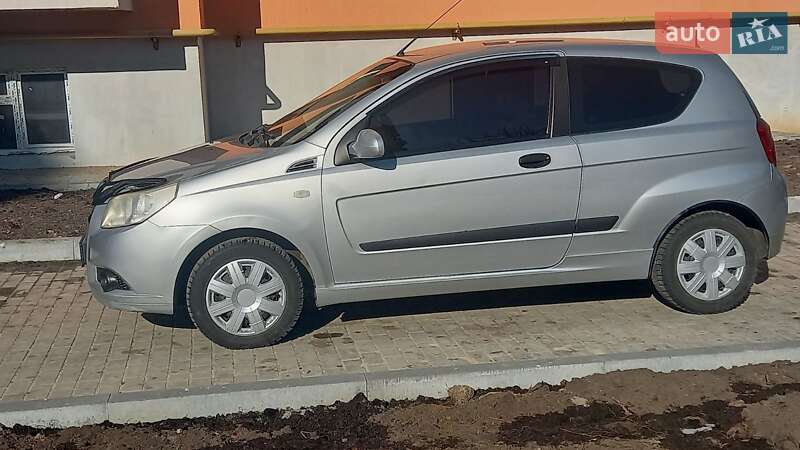 Хетчбек Chevrolet Aveo 2008 в Хмельницькому