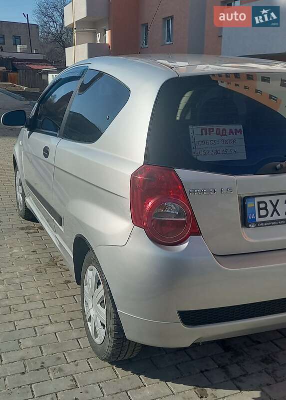 Хетчбек Chevrolet Aveo 2008 в Хмельницькому