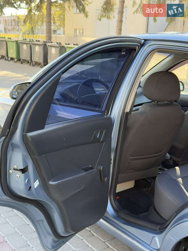 Седан Chevrolet Aveo 2007 в Ивано-Франковске