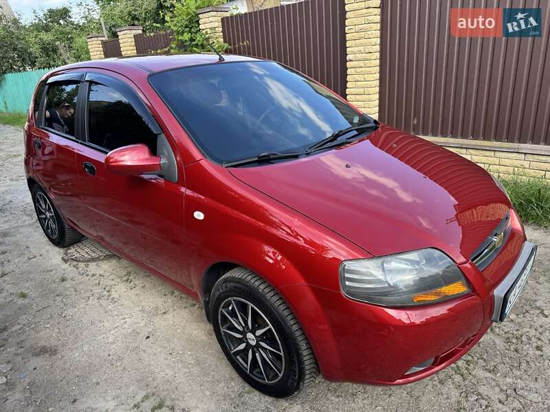 Хетчбек Chevrolet Aveo 2008 в Києві