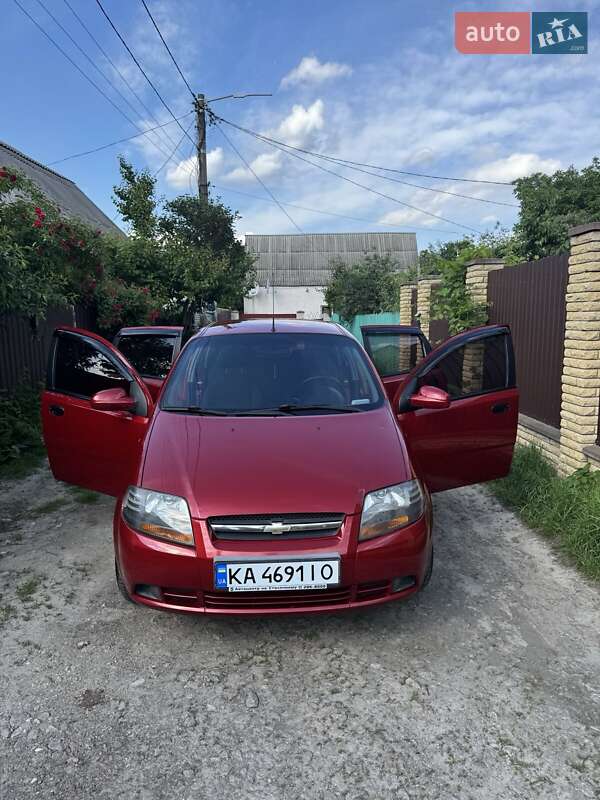 Хетчбек Chevrolet Aveo 2008 в Києві