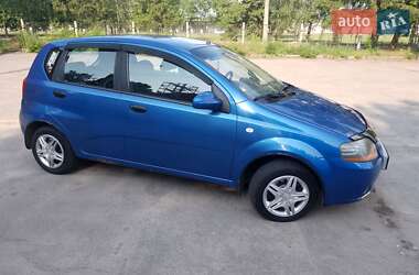 Хэтчбек Chevrolet Aveo 2005 в 