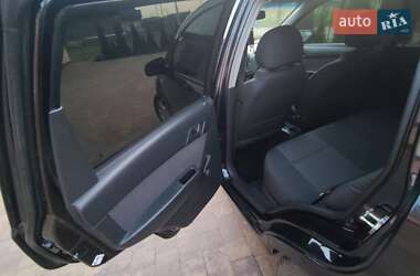 Хэтчбек Chevrolet Aveo 2011 в 