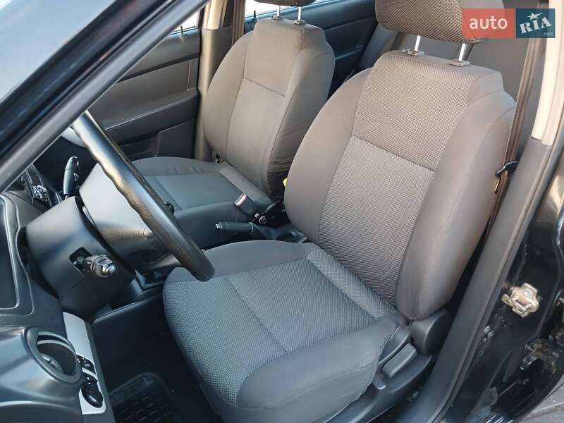 Седан Chevrolet Aveo 2007 в Миколаєві