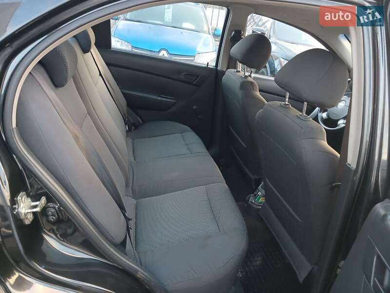 Седан Chevrolet Aveo 2007 в Миколаєві