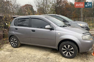 Хэтчбек Chevrolet Aveo 2007 в 