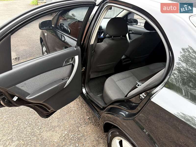 Седан Chevrolet Aveo 2007 в Житомире