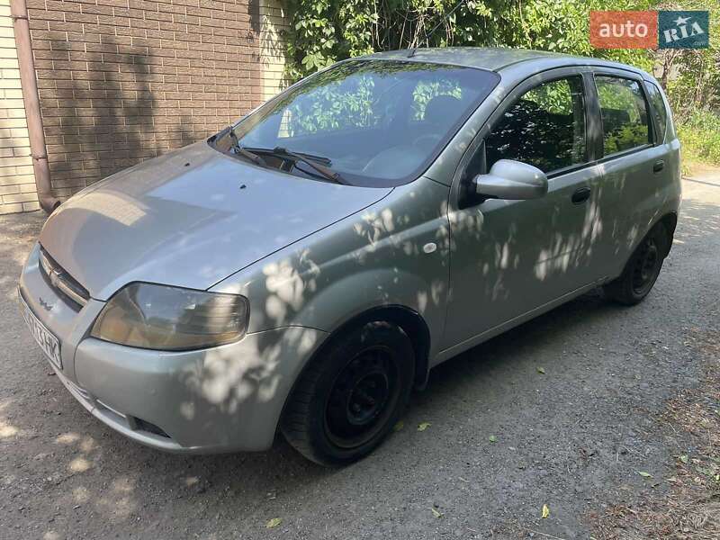 Хетчбек Chevrolet Aveo 2006 в Дніпрі