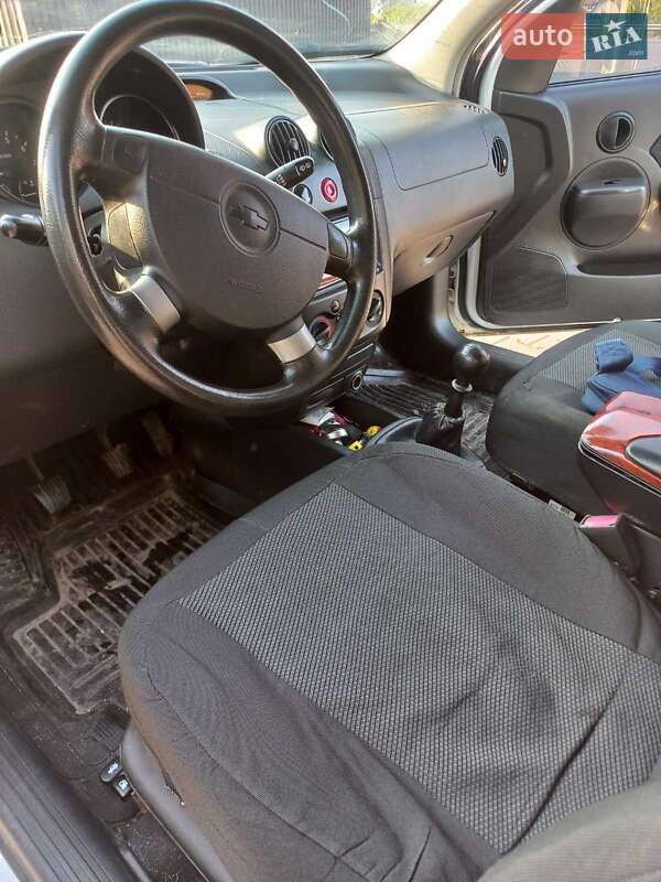 Хетчбек Chevrolet Aveo 2006 в Києві фото 7 Хетчбек Chevrolet Aveo 2006 в Києві