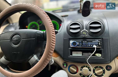 Седан Chevrolet Aveo 2007 в 