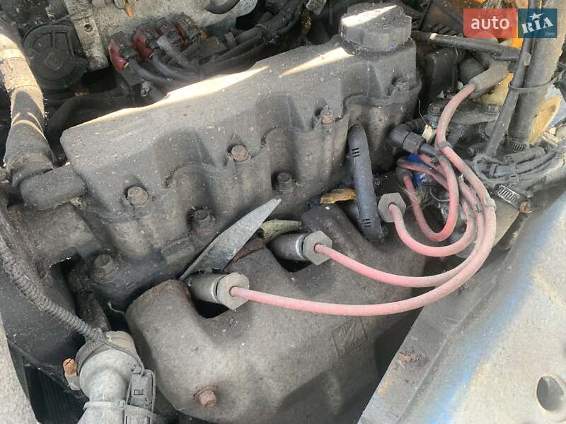 Седан Chevrolet Aveo 2004 в Києві