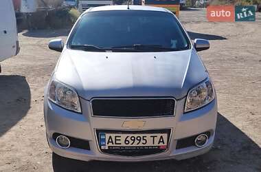 Хетчбек Chevrolet Aveo 2011 в Дніпрі
