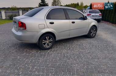 Седан Chevrolet Aveo 2005 в 