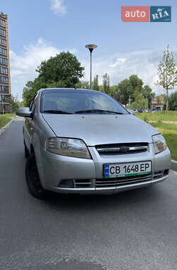 Седан Chevrolet Aveo 2005 в Чернігові